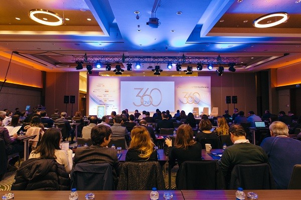 4. LOJ�&TED KONFERANSI